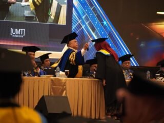 Wisuda ke-18 Universitas Muhammadiyah Tangerang: UMT Unggul, Inklusif, dan Berdampak