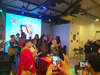 Di Kafe & Resto Ingat Kamu, Herni Wulung Rayakan Ultah Bersama Tokoh Pers, Seniman dan Sahabat