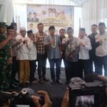 Arul Pimpin Aksi Sosial FRJRI di Kronjo, 200 Anak Yatim dan Kaum Jompo Terima Santunan