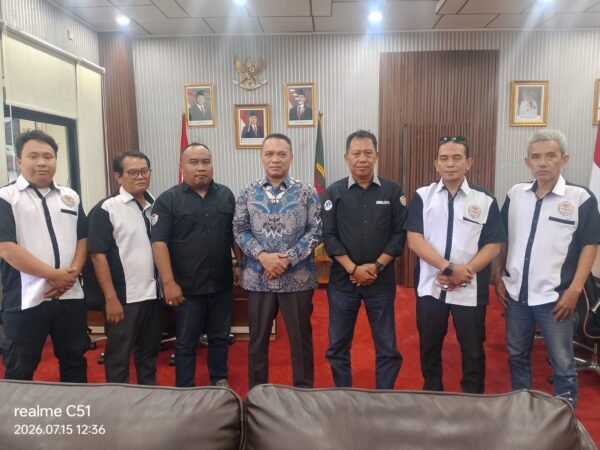 JTR Audiensi ke DPRD Kab Tangerang, H.M Amud S.Sos: Silahkan Adukan Persolan Warga