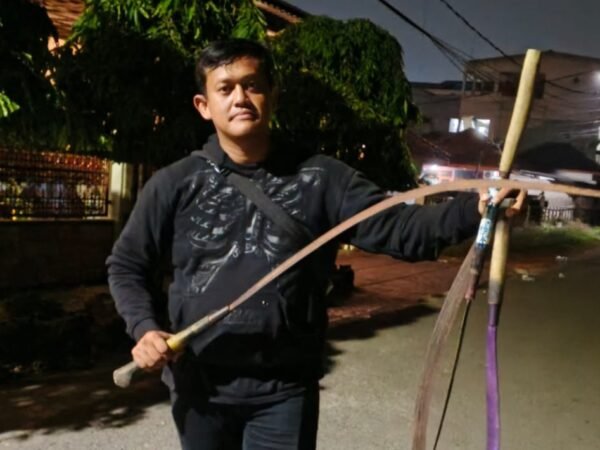 Puluhan Pelajar Kabur, Polisi Temukan 8 Celurit di Komplek Kehakiman Tangerang